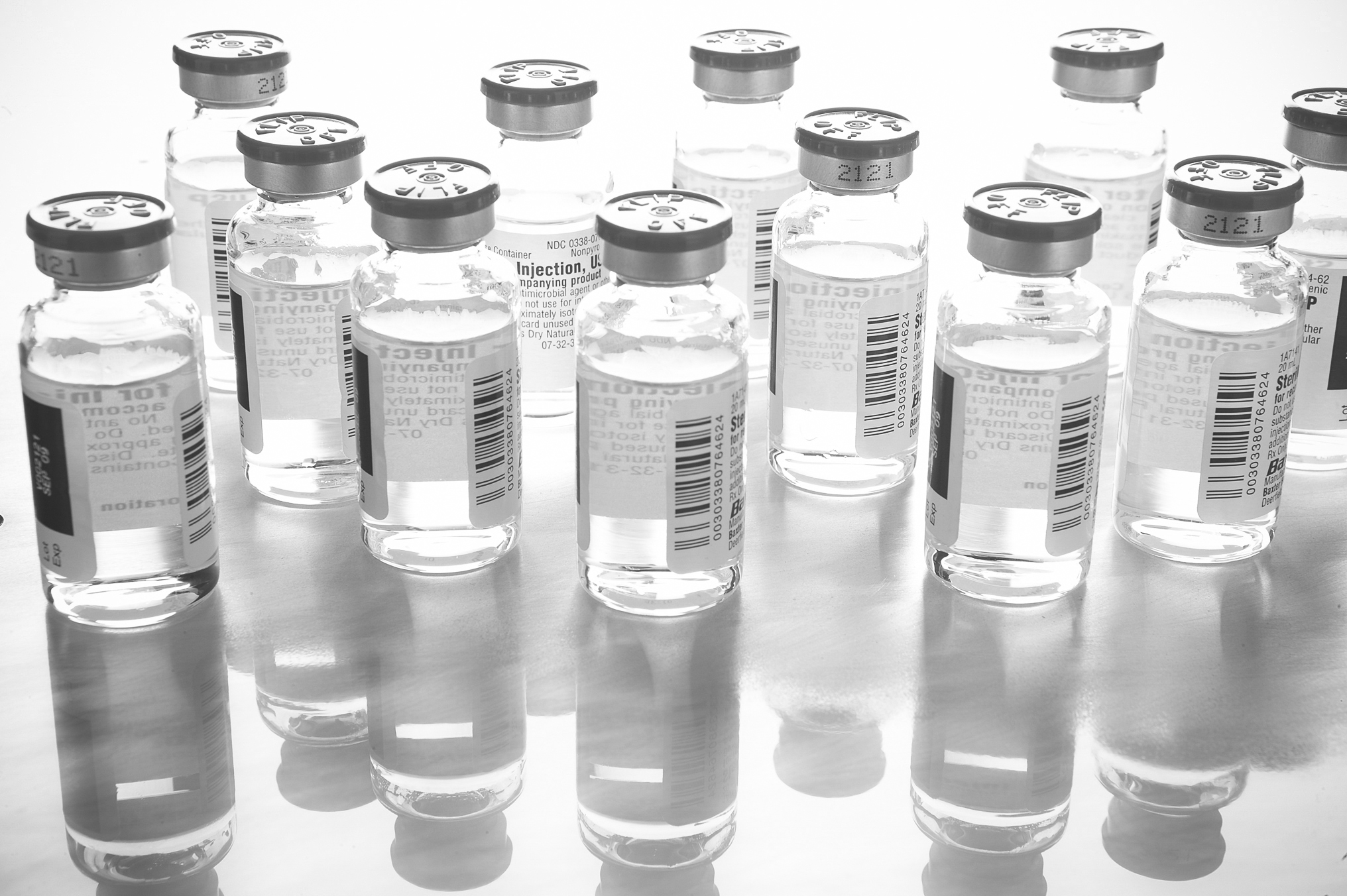 Vials of an injectable medical product